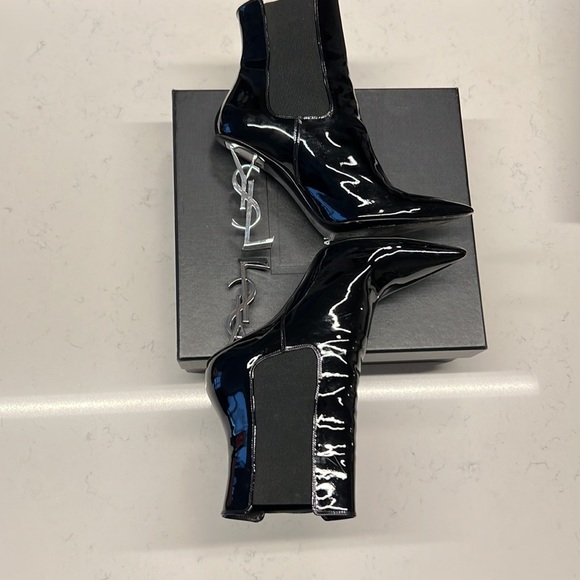 Classic Saint Laurent Women’s Patent Leather Opyum Logo Heel Boots - Picture 3 of 4